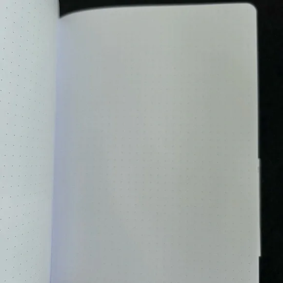 Passion Planner - Year of the Horse Red - Picture 13 of 14